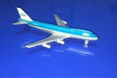 KLM (nc)
