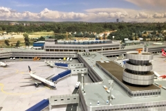 Flughafen-DUS-2_2